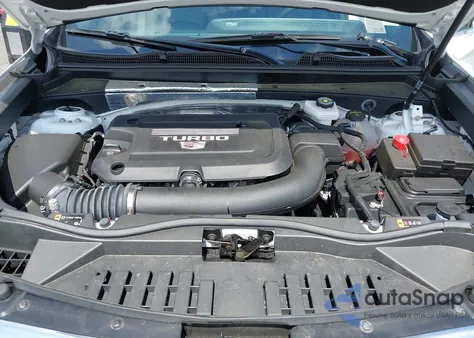 2025 Cadillac Xt4 Awd Premium Luxury z USA, uszkodzony, nr VIN 1GYFZDR44SF115417